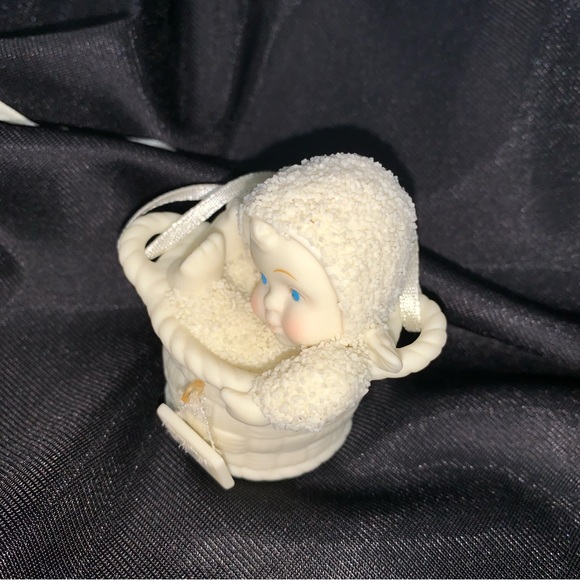 SnowBabies by Department 56 Ornament - Picture 2 of 7